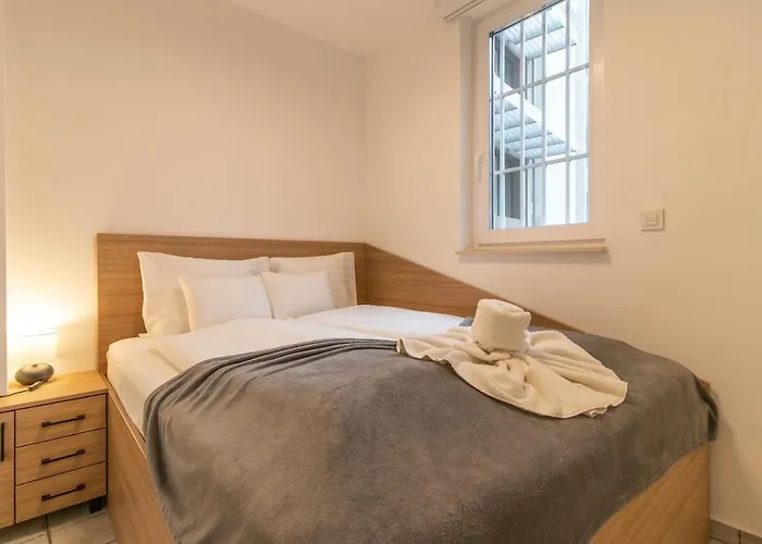 2bdr Bohemian Soho By Nw * בודפשט