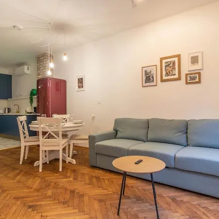 Lejlighed 2bdr Bohemian Soho By Nw Budapest