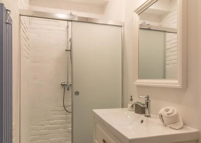 Apartment 2bdr Bohemian Soho By Nw Budapest